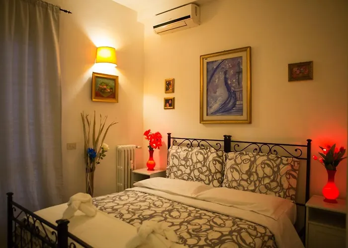 Marco E Laura Al Vaticano Bed & Breakfast 3*
